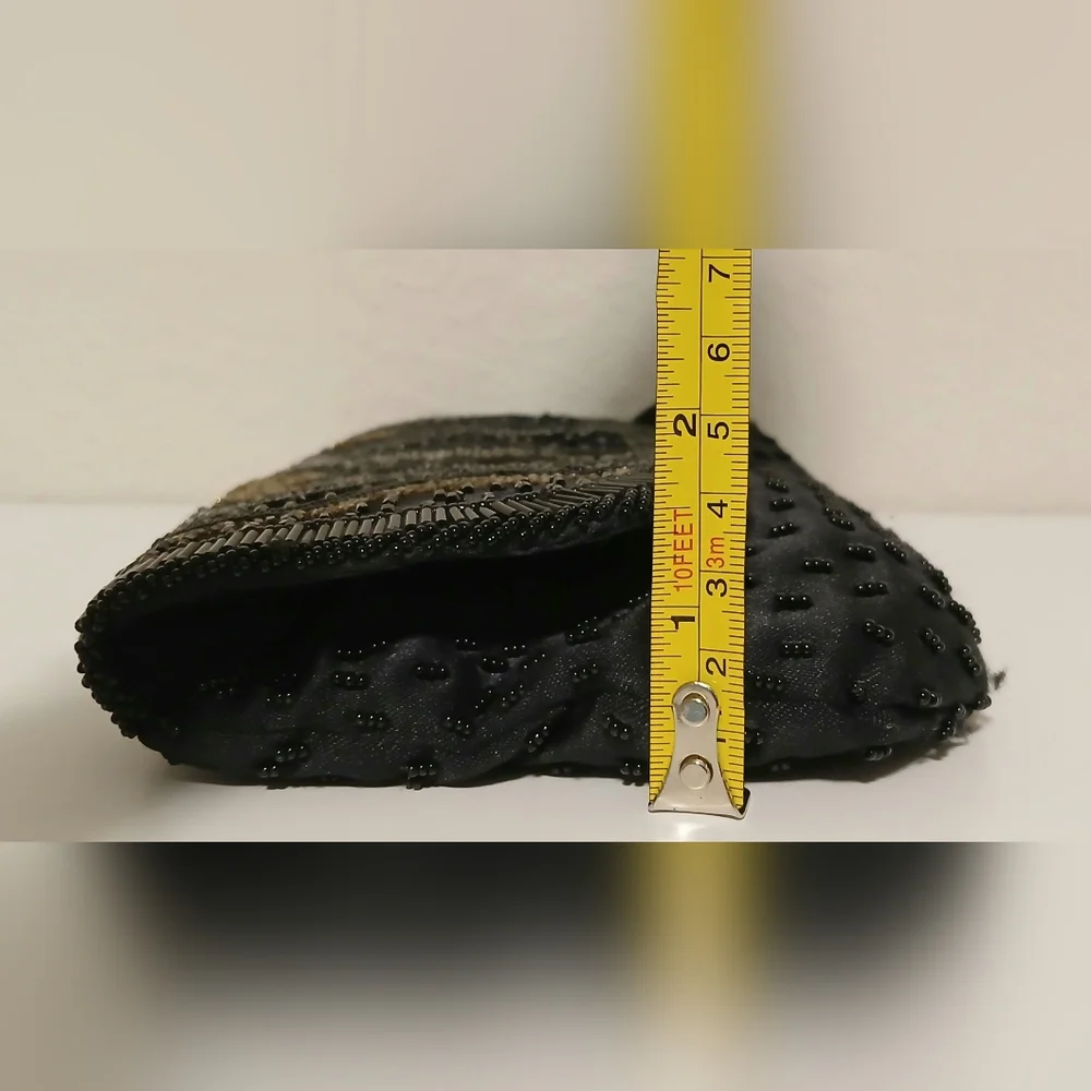 La Regale Ltd. Vintage Black‎ Beaded Clutch